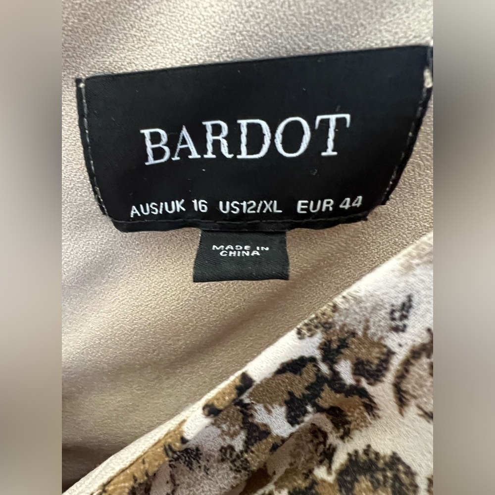 Bardot Midi Dress - Picture 3 of 4